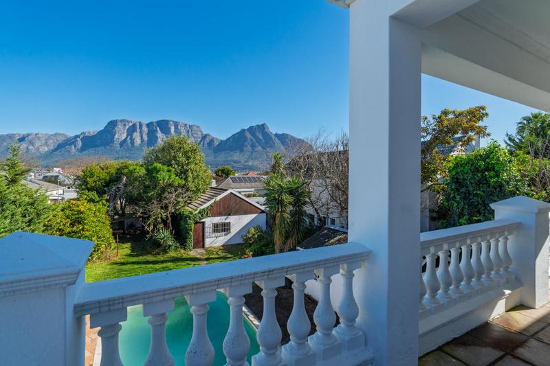8 Bedroom Property for Sale in Claremont Western Cape